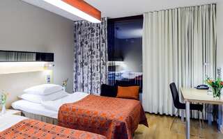 Отель Original Sokos Hotel Tapiola Garden Espoo Эспоо Улучшенный двухместный номер с 1 кроватью или 2 отдельными кроватями-8